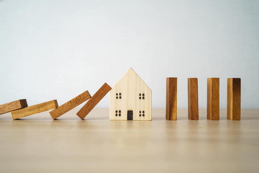 Property transaction chains