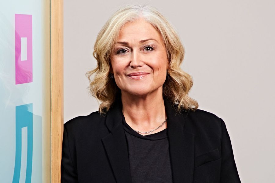 Lorna Thomson